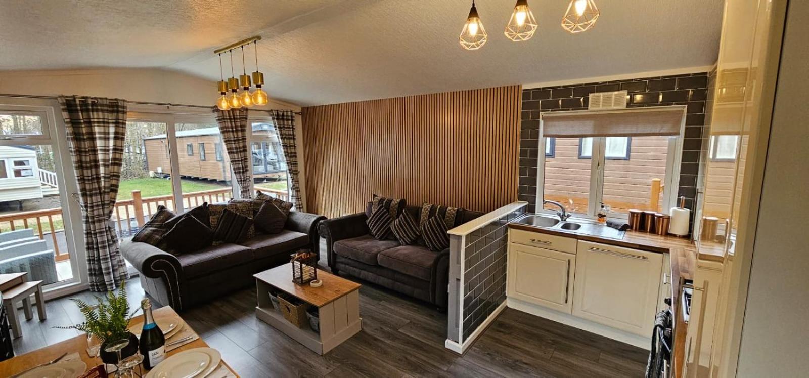 Tranquil Lodge Hot Tub And Free Golf Swarland Eksteriør bilde