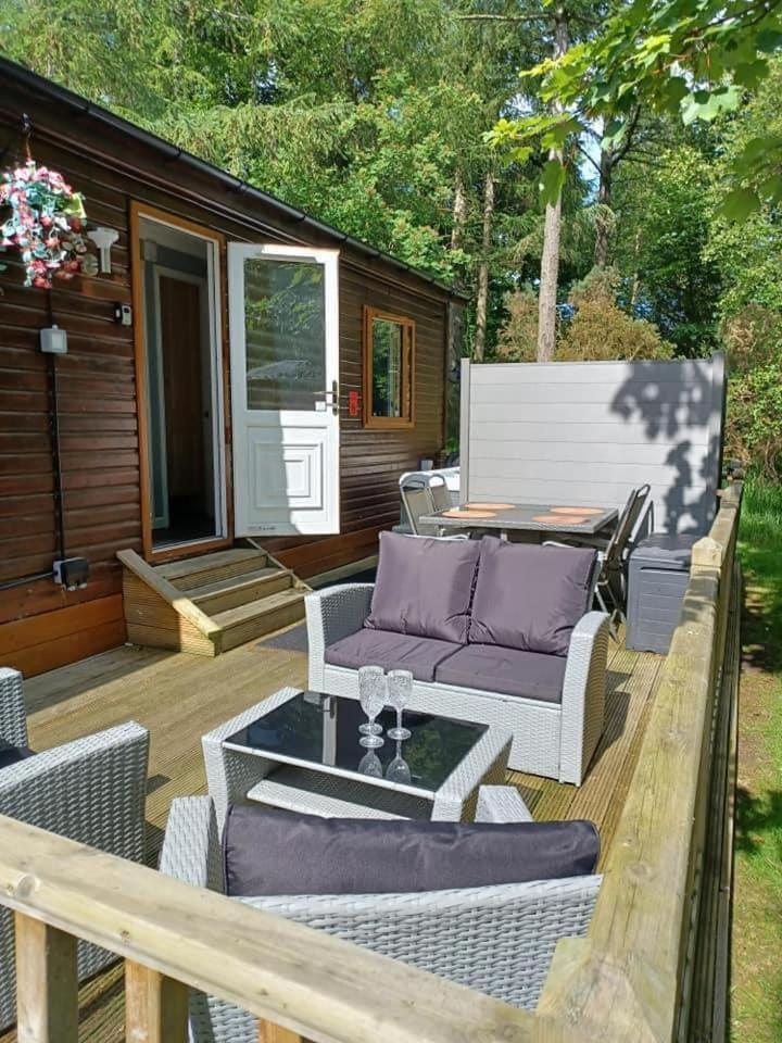 Tranquil Lodge Hot Tub And Free Golf Swarland Eksteriør bilde