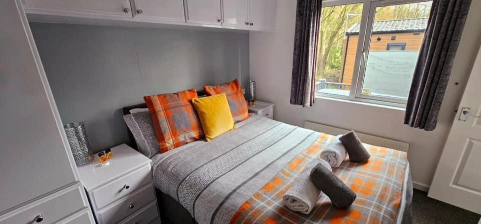 Tranquil Lodge Hot Tub And Free Golf Swarland Eksteriør bilde